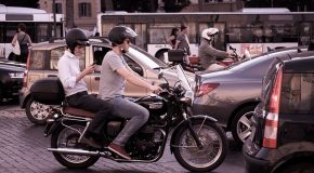 Sécurité routière : fin de l’expérimentation de circulation des motos entre les files de voitures